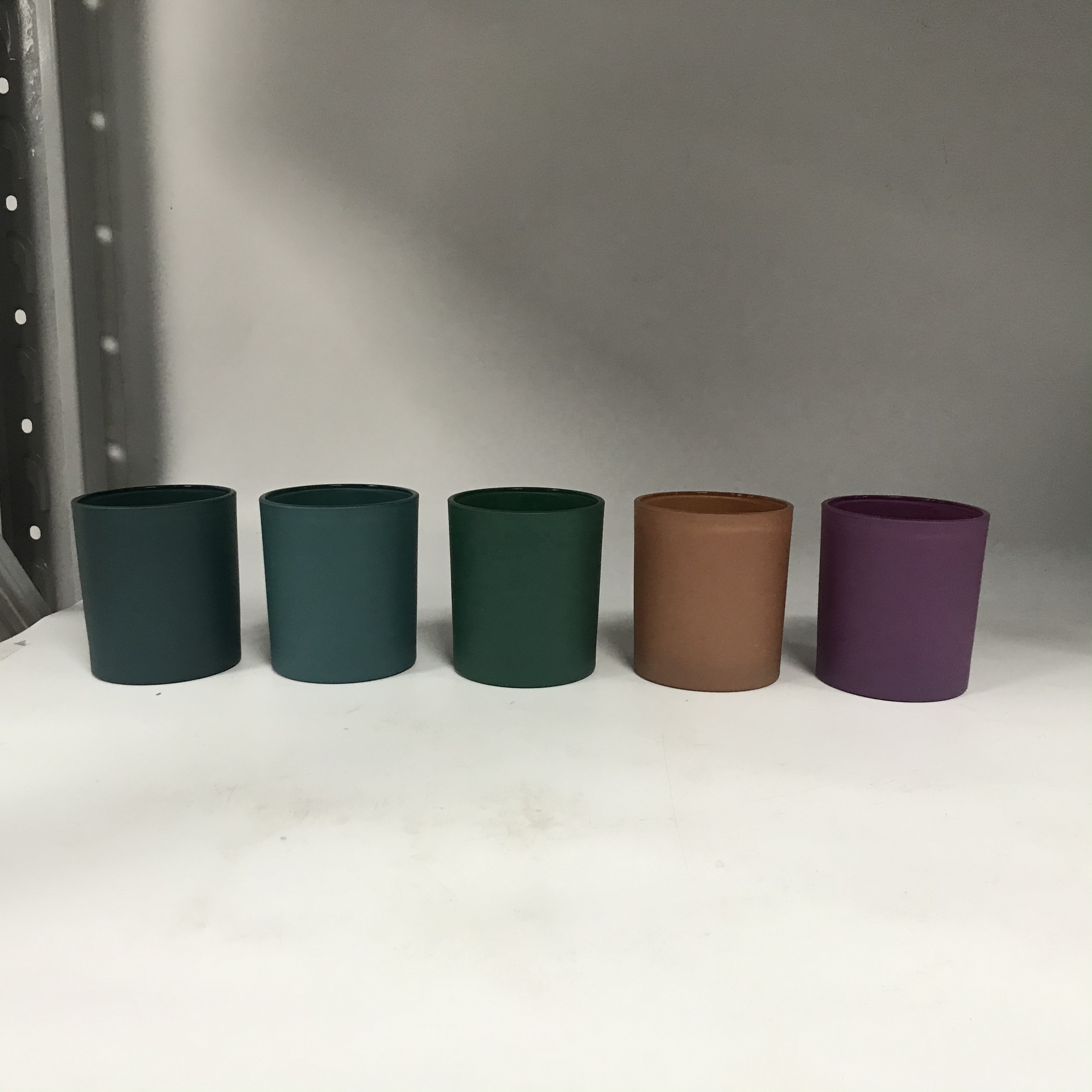 matte colored 8oz glass candle jars with gold lid
