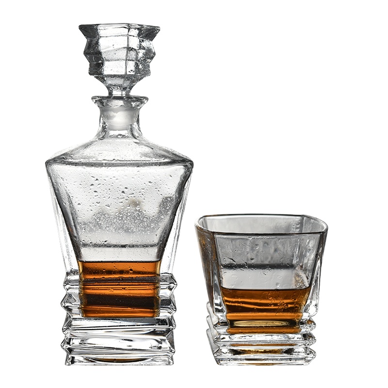 5pieces Old School Lead-free crystal glass luxury Decanter whiskey bottle sets
