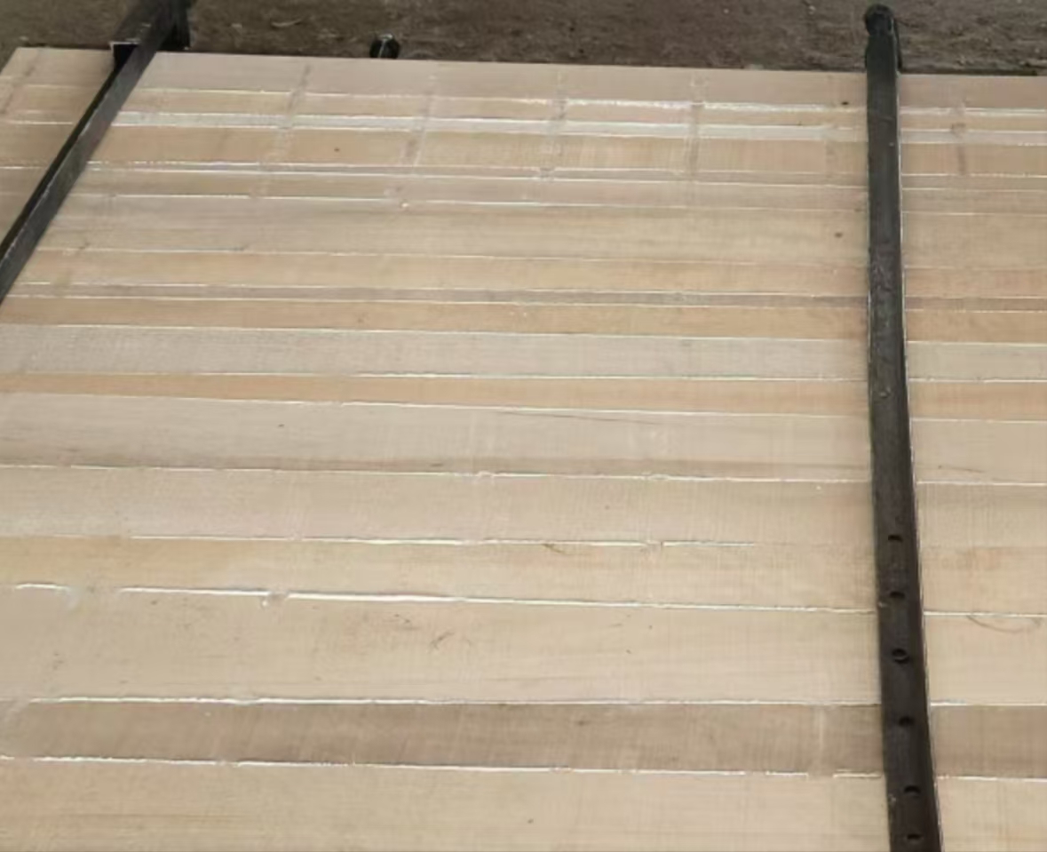 Exquisite craftsmanship to create high quality poplar wood panels