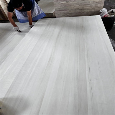 Paneles de madera de álamo blanqueada de alta calidad para muebles.