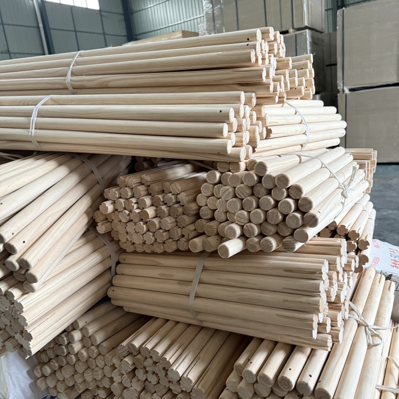 Radiata Pine Dowel Stick Factory Wholesale For Furniture Factory Bulk Raw Material Supply