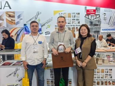 EXHIBITION EXPERIENCE