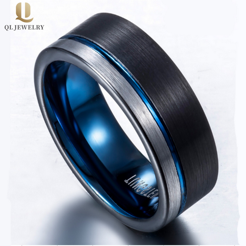 Beliebte 8mm flache Satin gebürstet Zwei getönte Wolframkarbid Ring für Männer Gold und Blauer Wolframkarbid Ring China Lieferant