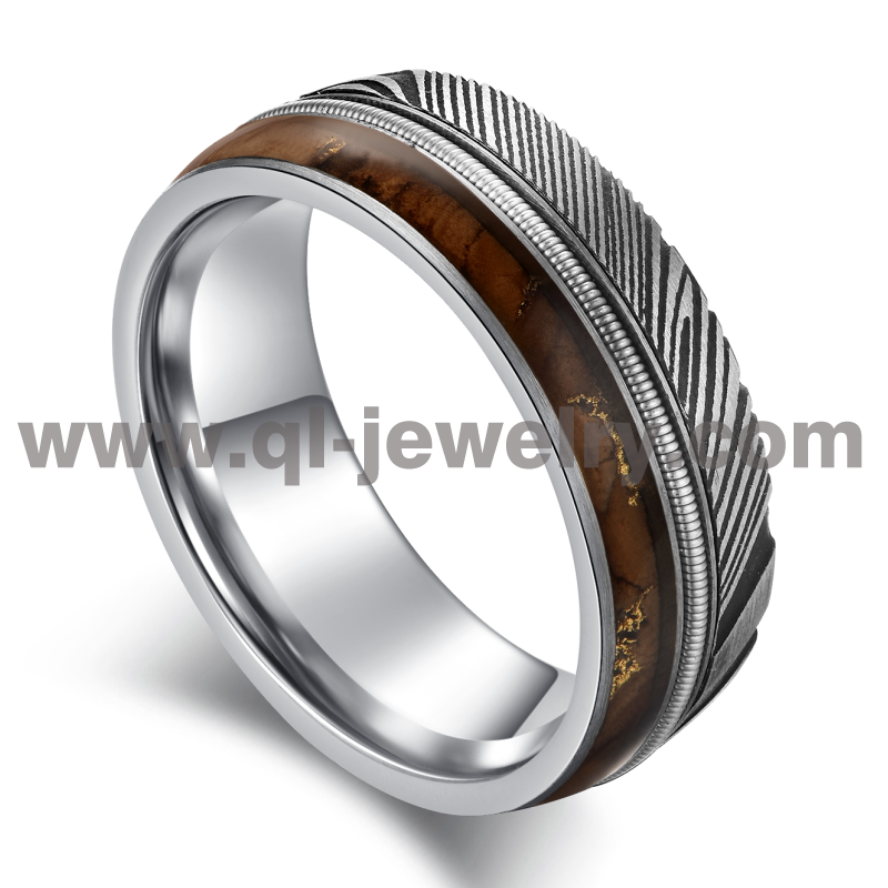 Perfekte einzigartige Eheringe aus Damaskus-Stahl Damaskus-Stahl und Wolfram-Ring mit Holz- und Gitarrensaiten- und Folieneinlage China-Hersteller