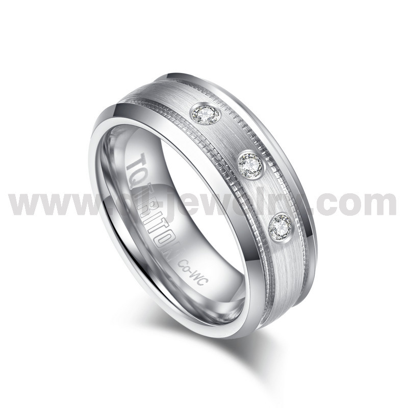 Bagues de mariage en cobalt, nouveau style, 8mm, bords biseautés brossés, avec trois pierres CZ blanches, fabricant chinois, 2024