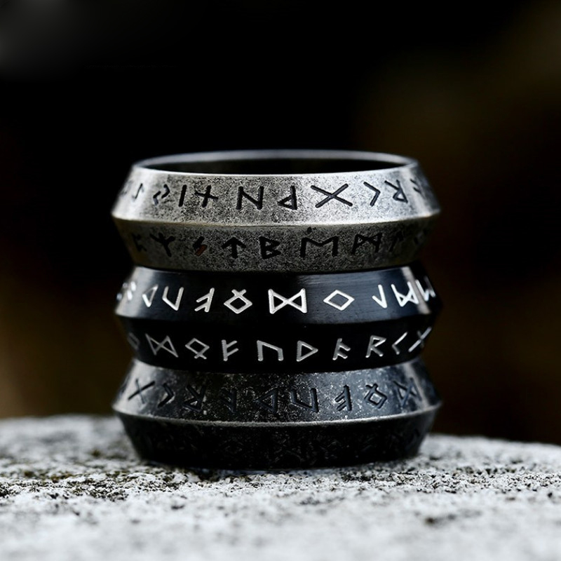 Neues einfaches Design Odin Norse Viking Amulett Runenringe für Männer Vintage Edelstahlschmuck Großhandel China Hersteller