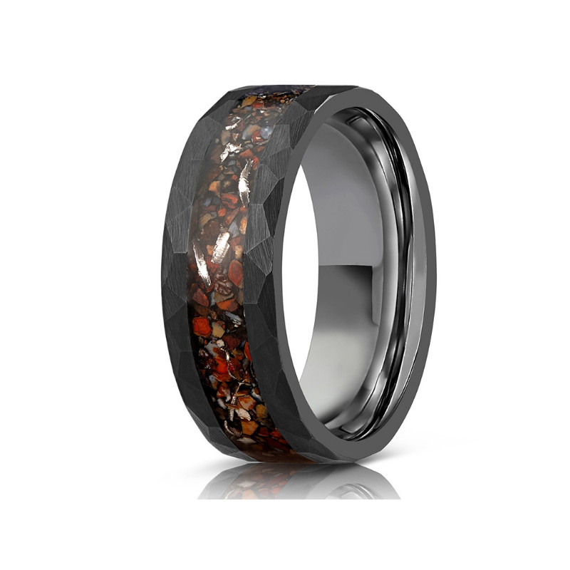 8 mm flacher, gehämmerter schwarzer Wolframkarbidring mit eingelegtem Dinosaurierfossil – Hersteller und Großhandelslieferant in China