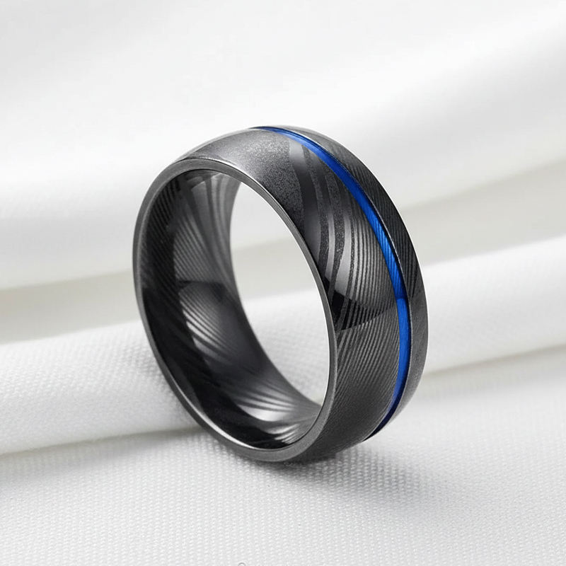 Anneaux en acier damas plaqués noir et bleu de 8 mm en gros en vrac – Alliances de mariage pour hommes Comfort Fit