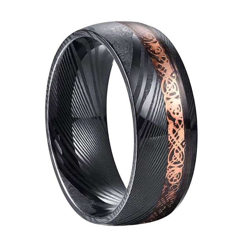 Fede nuziale premium da uomo in acciaio damasco nero con intarsio di drago celtico in oro rosa da 8 mm