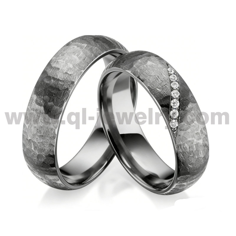 Hammered Tantalum Couple Rings – Hypoallergenic Wedding Bands with Diamond Accent, His & Hers Set, Customizable