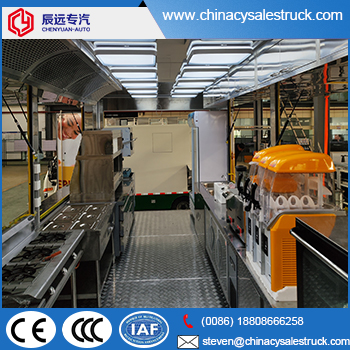 Larger of mobile food vehicles supplier with more fuction made in china