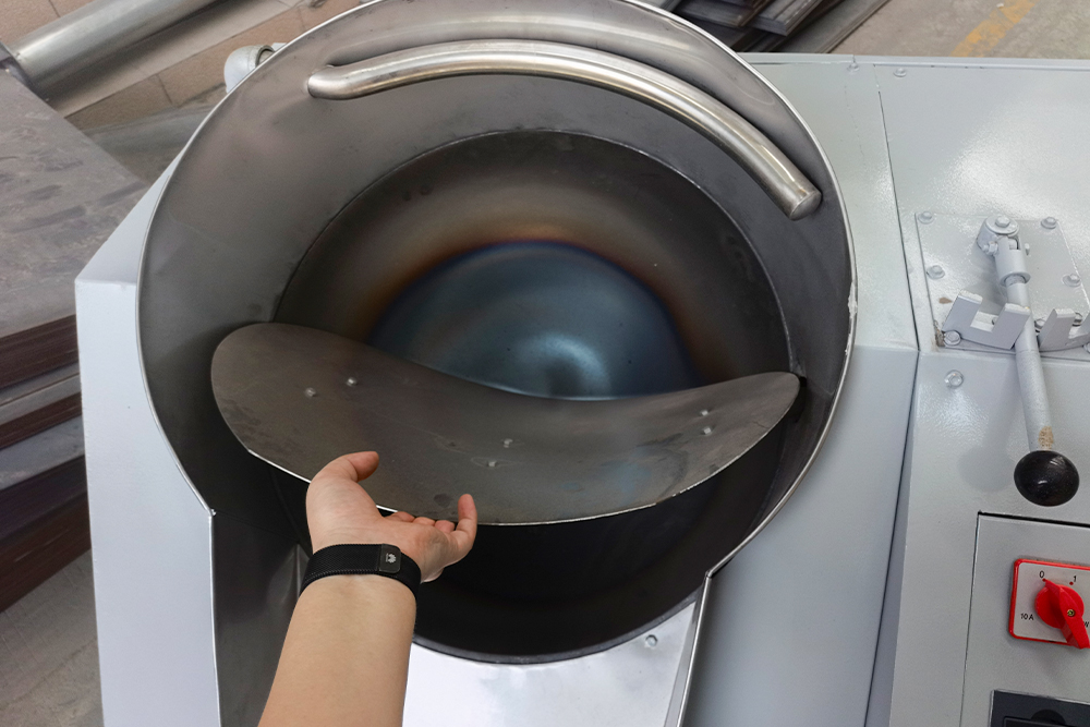 Compact tea shaping machine