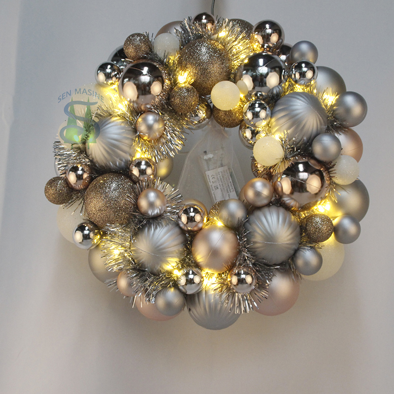 Senmasine 33 厘米球花环带 LED 灯金属丝塑料小玩意装饰品前门悬挂圣诞装饰
