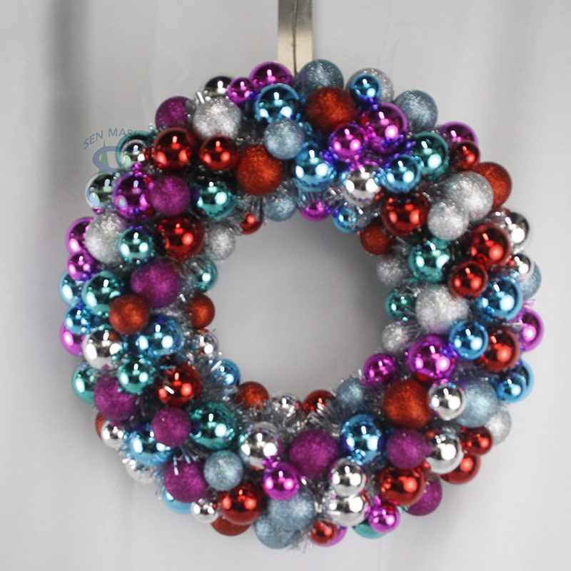 Senmasine 40cm Christmas ball baubles wreath with tinsel multicolour plastic ornaments front door hanging decor