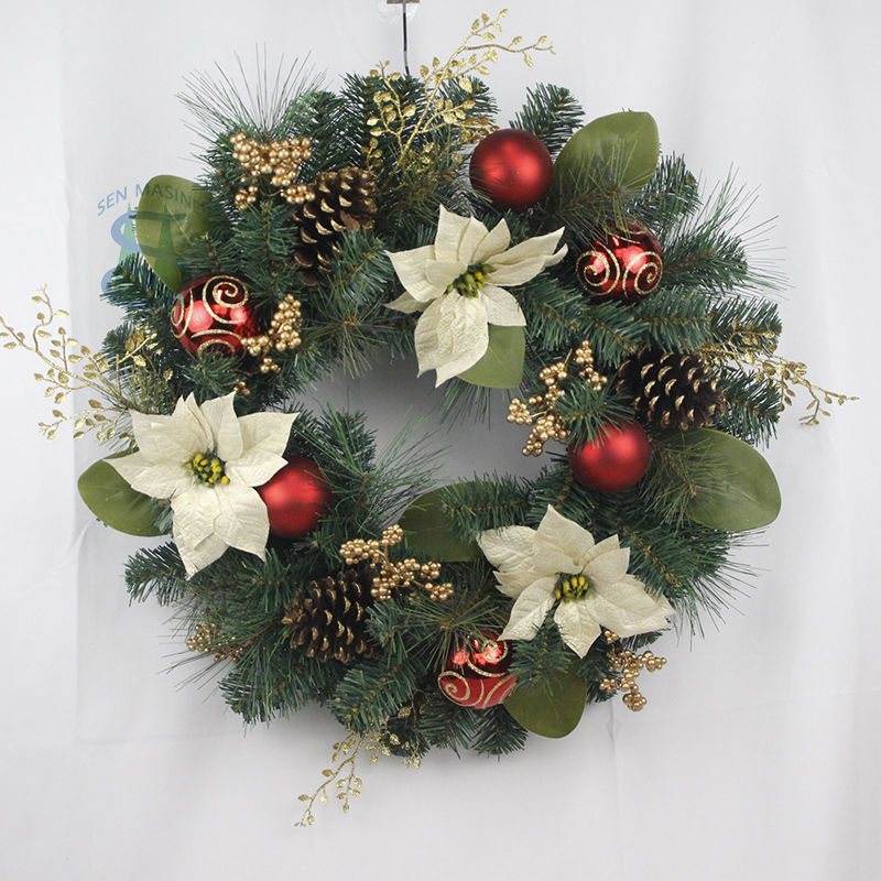 Senmasine 24 بوصة إكليل عيد الميلاد الاصطناعي مع إبرة الصنوبر كوز الصنوبر البونسيتة الكرة الحمراء فرع التوت الذهبي