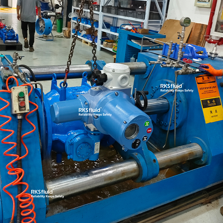 Anpassbares Kolben-Durchflussregelventil DN1200 PN16 mit elektrischem Stellantrieb, Nadelventil für die Wasseraufbereitung