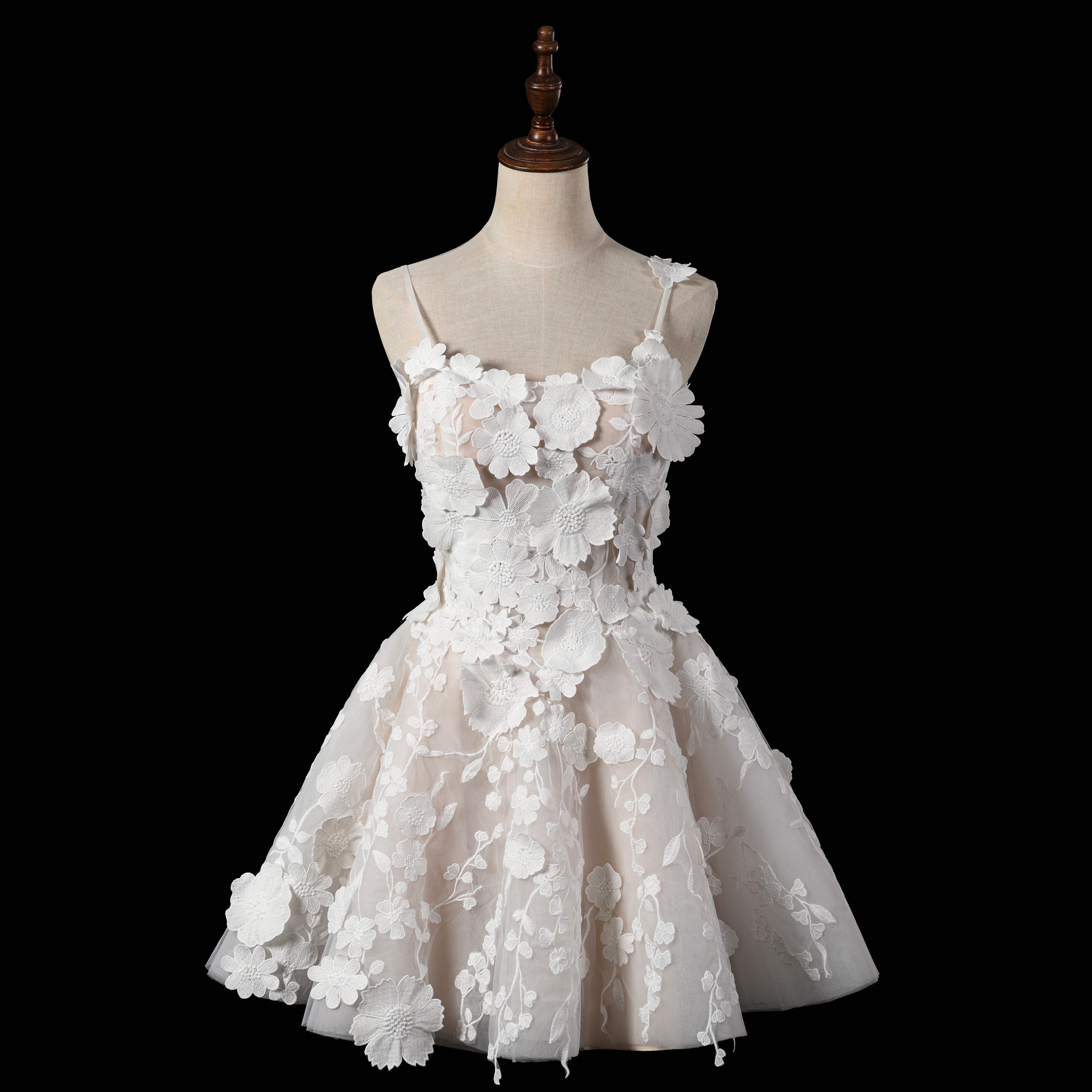 Dulce encaje hecho a mano de encaje hinchado Slip de novia corto de novia