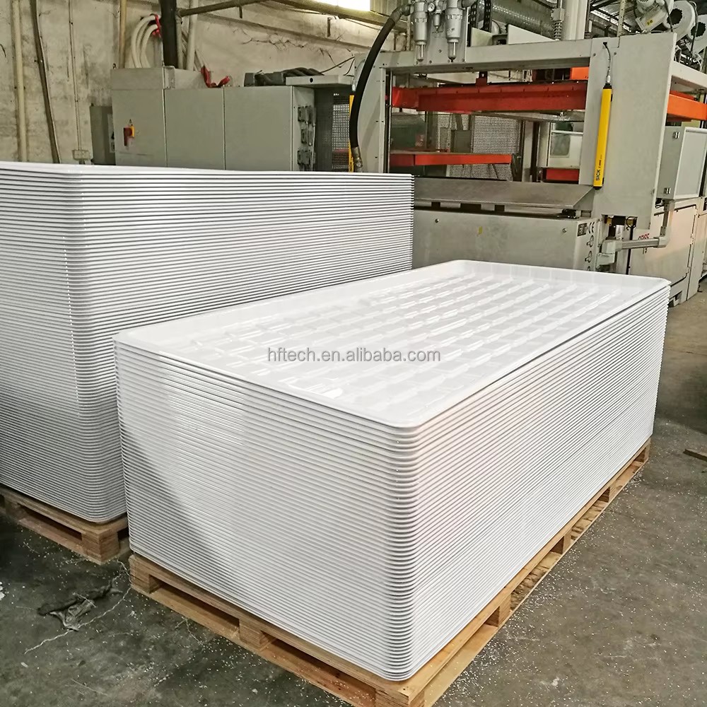 Schwarzes weißes ABS HÜFTEN Plastik 3x3 4x4 4x8 Hydrofutter-Flut-und Abfluss-Tabelle