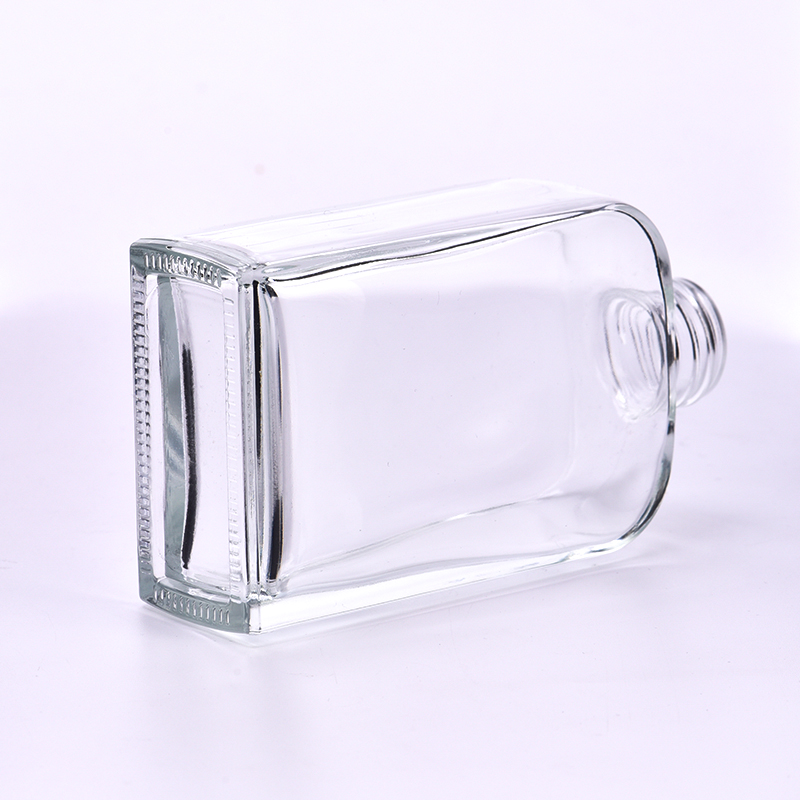 6oz clear glass reed diffuser bottle with home decor