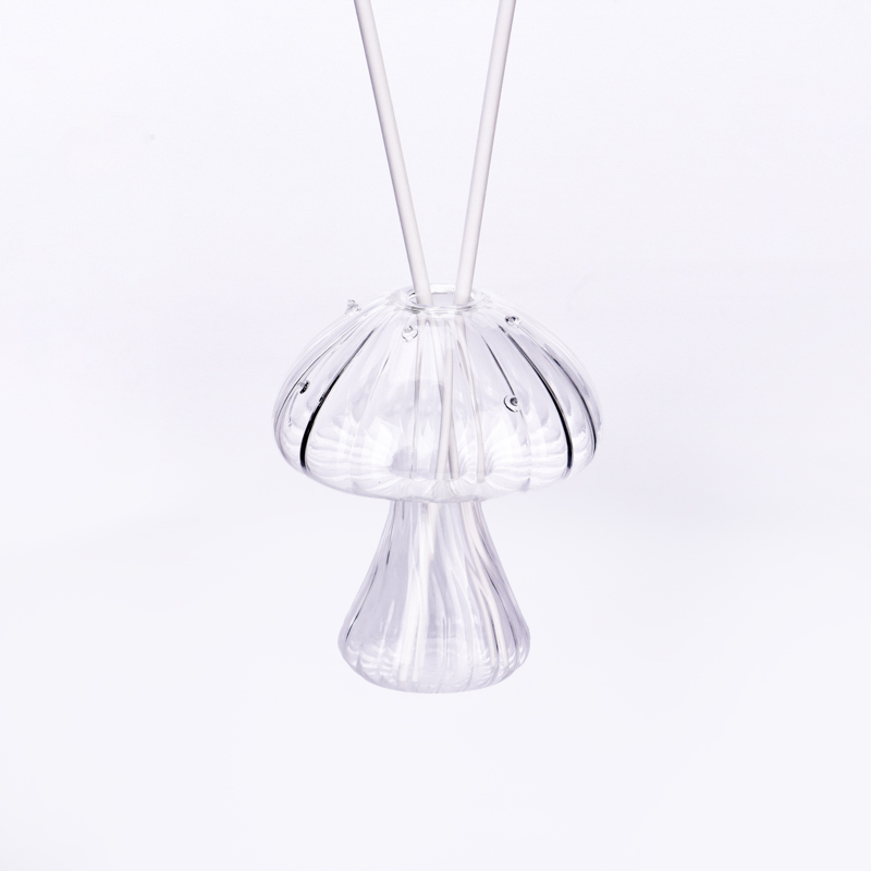 wholesale clear high borosilicate glass perfume bottle