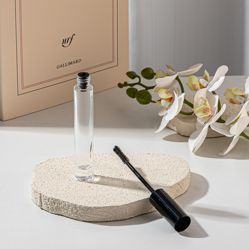 10ml Clear Bottled Covered Eyelash Brush in Tube With Base