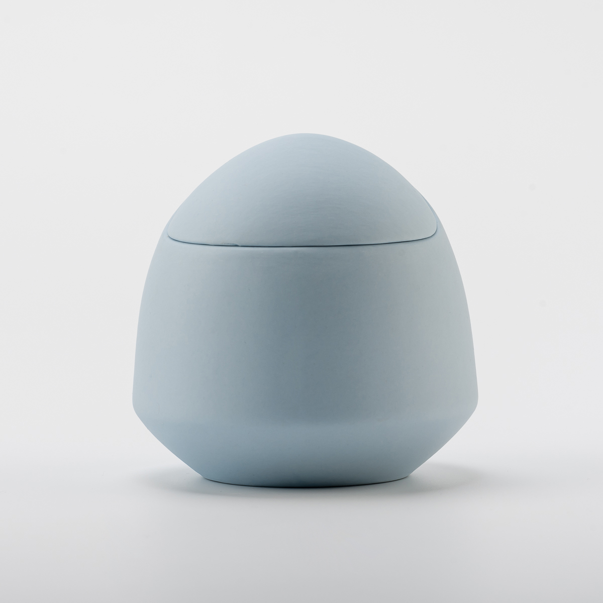 Egg shape ceramic candle jar home decor