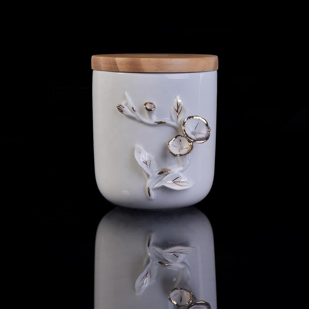 Wholesales custom white candle holder ceramic with wood lid