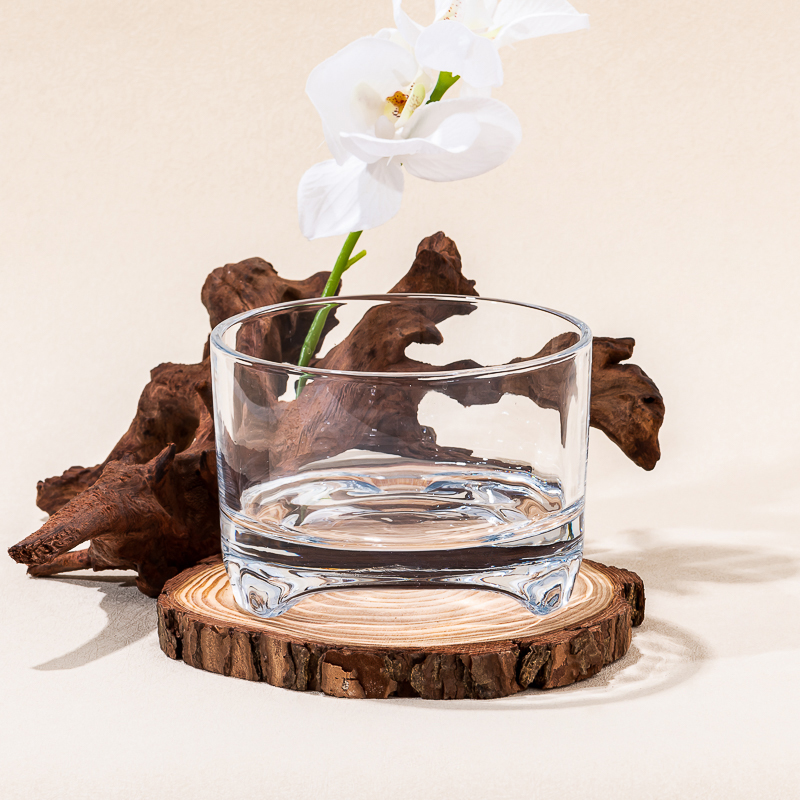 Modern Custom Clear Glass Candle Jar with Unique Base 16oz Capacity for Weddings & Christmas Home Decor