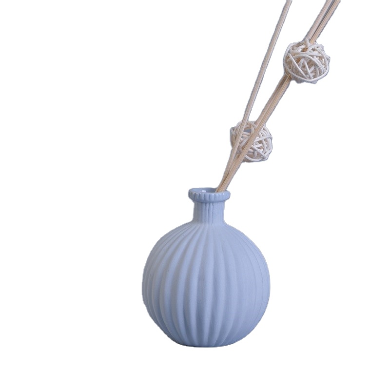 Sunny 240ml 165g  white decorative ceramic diffuser bottle