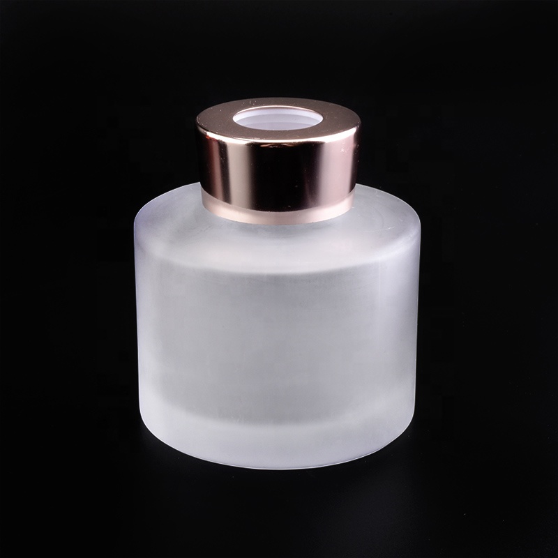 Custom frosted reed diffuser glass bottle