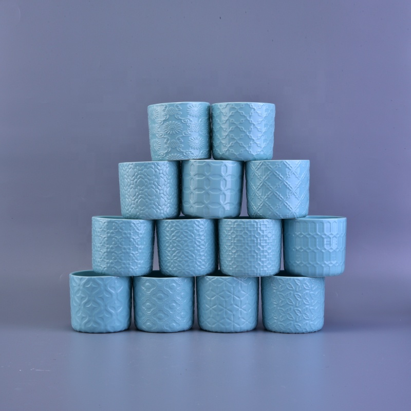 Luxury coloured ceramic candle jar with wood lid