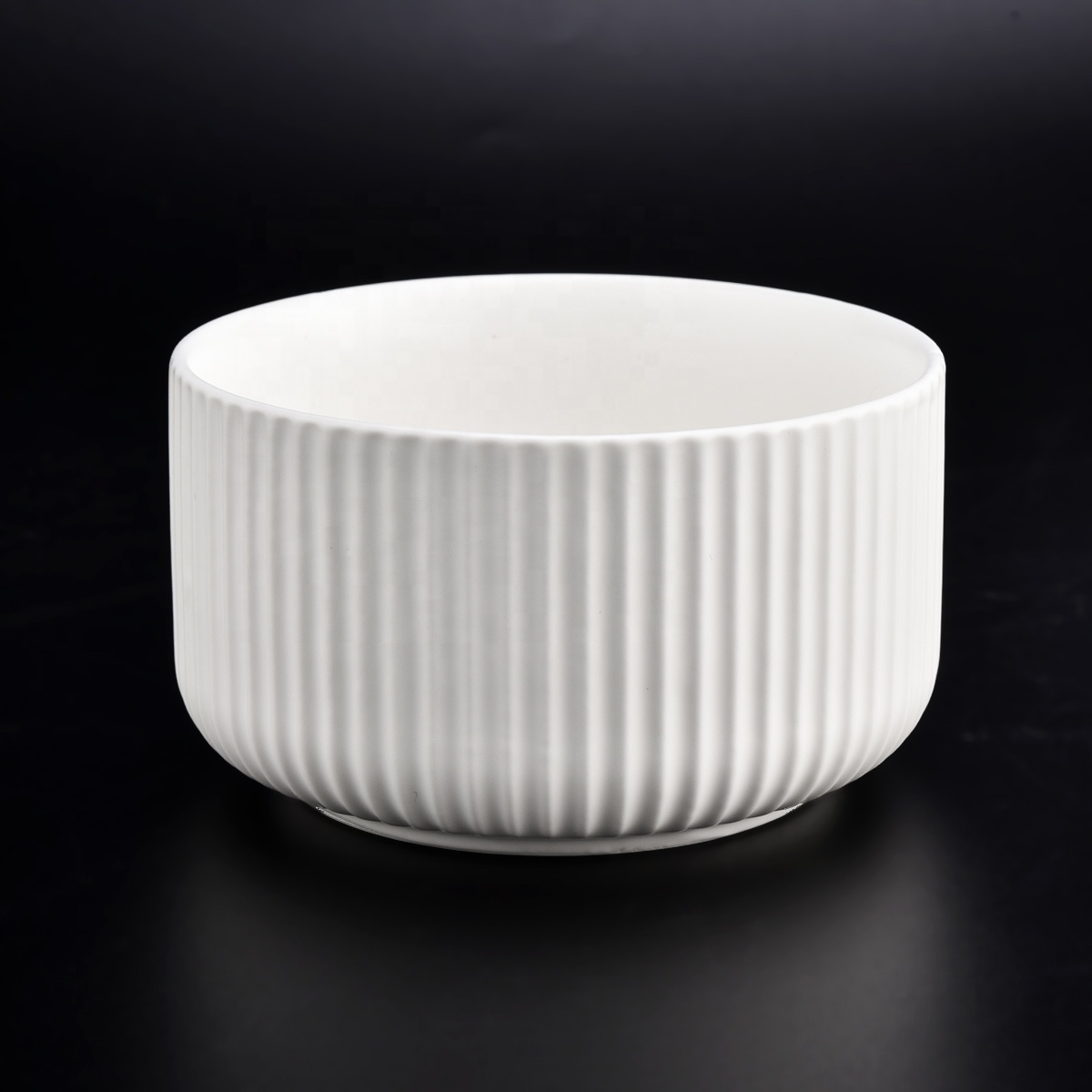 white color ceramic candle containers with strips design