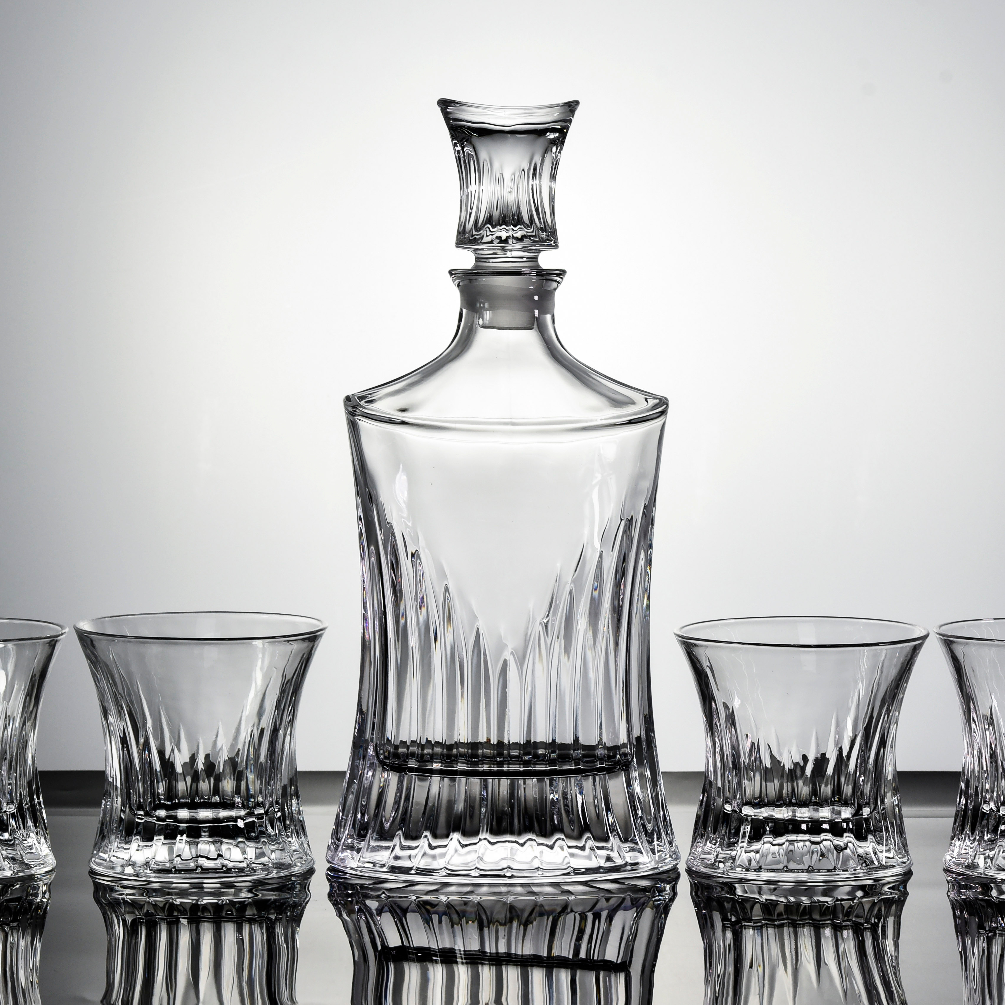 Glass bottle decanter with whisky glass cup set for wholesale