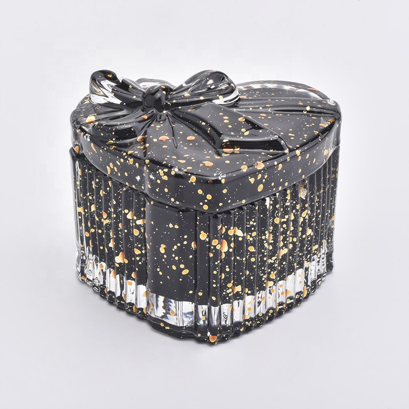 Suppliers glass black romantic heart candle jars holder with cover