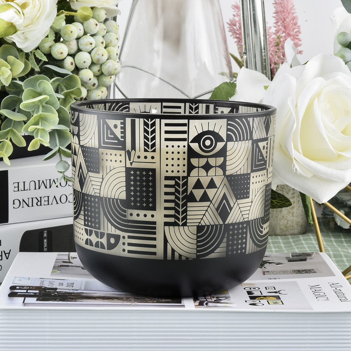 Large round bottom glass candle jars with laser engraving pattern