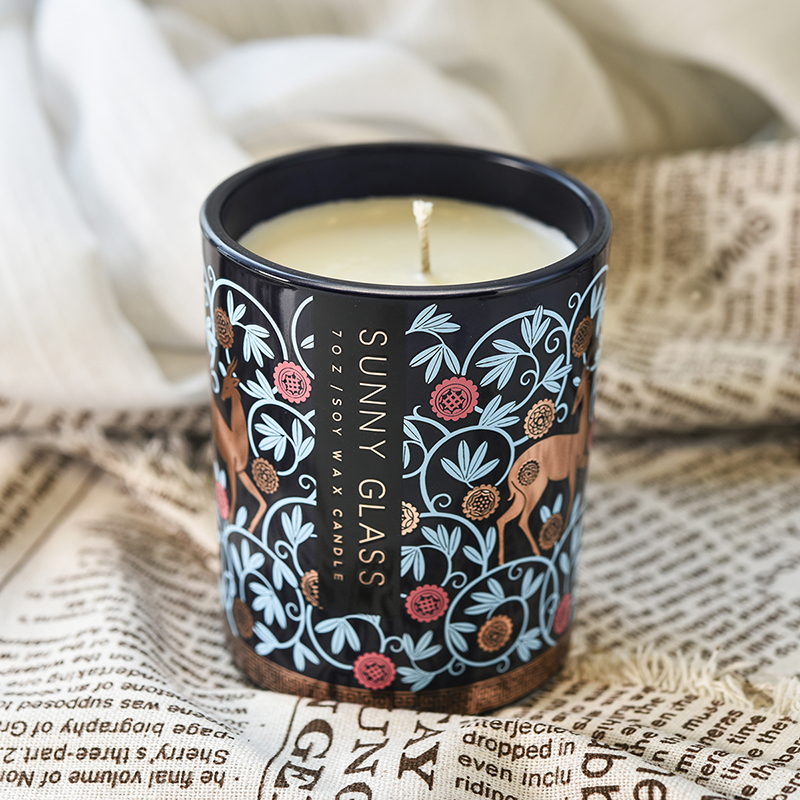 Frascos de vela de vidro preto de papel decalque com padrão de antílope personalizado decoram o interior