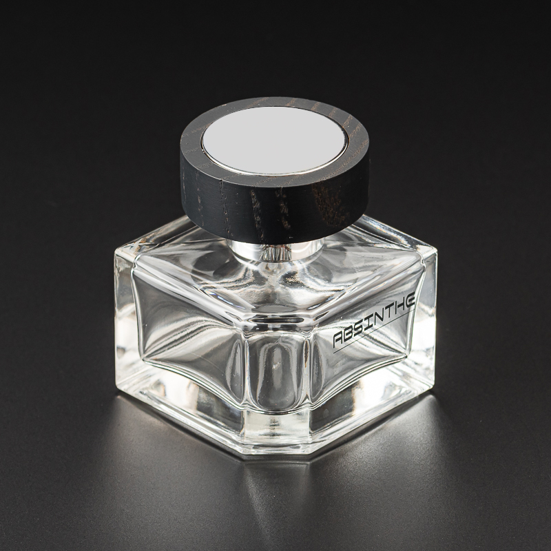Modern Design Custom Color Square Glass 50ml Perfume Bottle with Spray Head