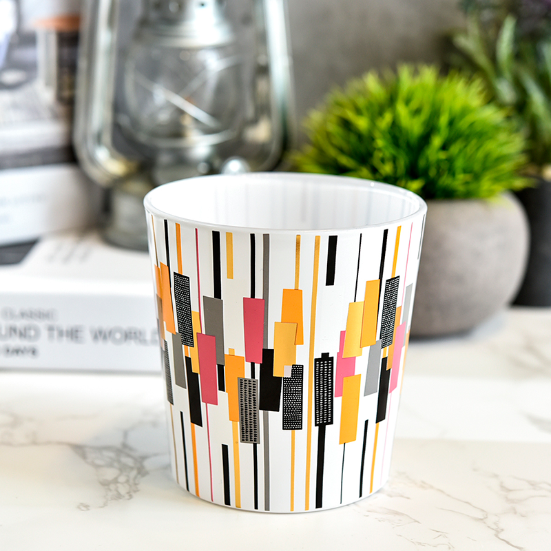 Venta al por mayor de tarros de velas de vidrio artístico a rayas de colores combinados