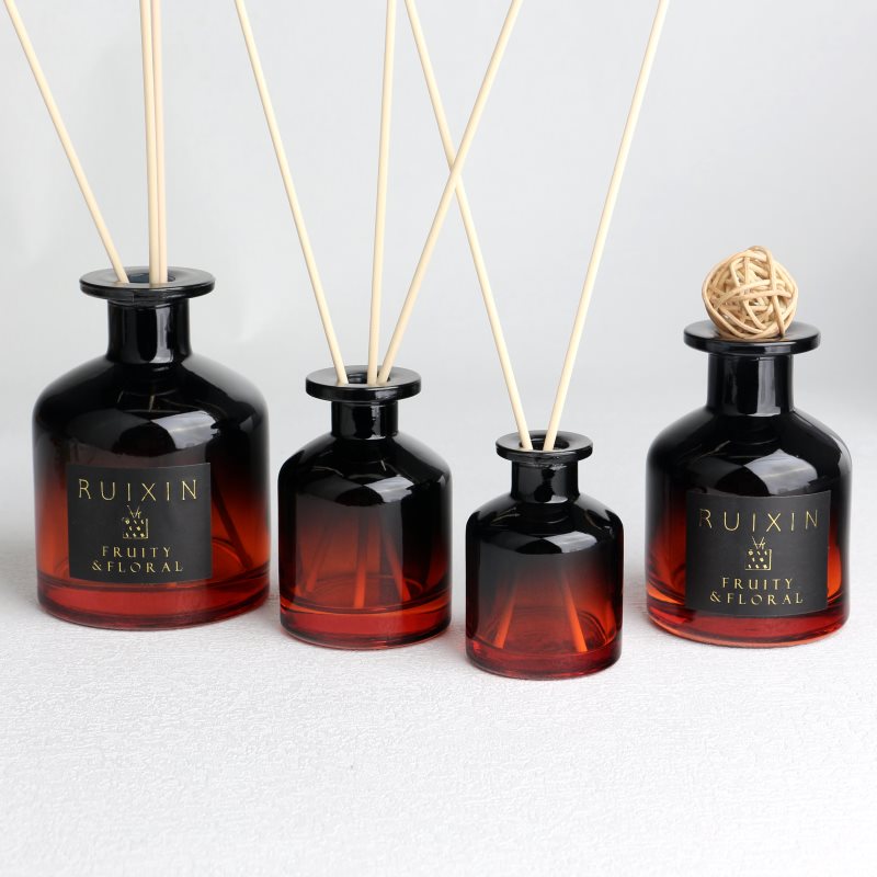 Round Gradient Red to Black Diffuser Bottles with Labels and T-neck