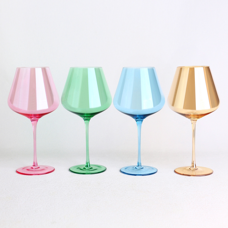 4 색 리드 프리 크리스탈 부르고뉴 와인 잔 세트. 선물 상자 패키지