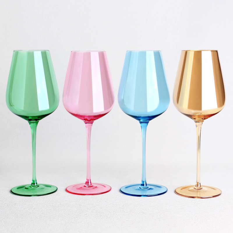 선물 상자 패키지가있는 보르도 레드 와인에 대한 4 색 리드 프리 크리스탈 와인 잔