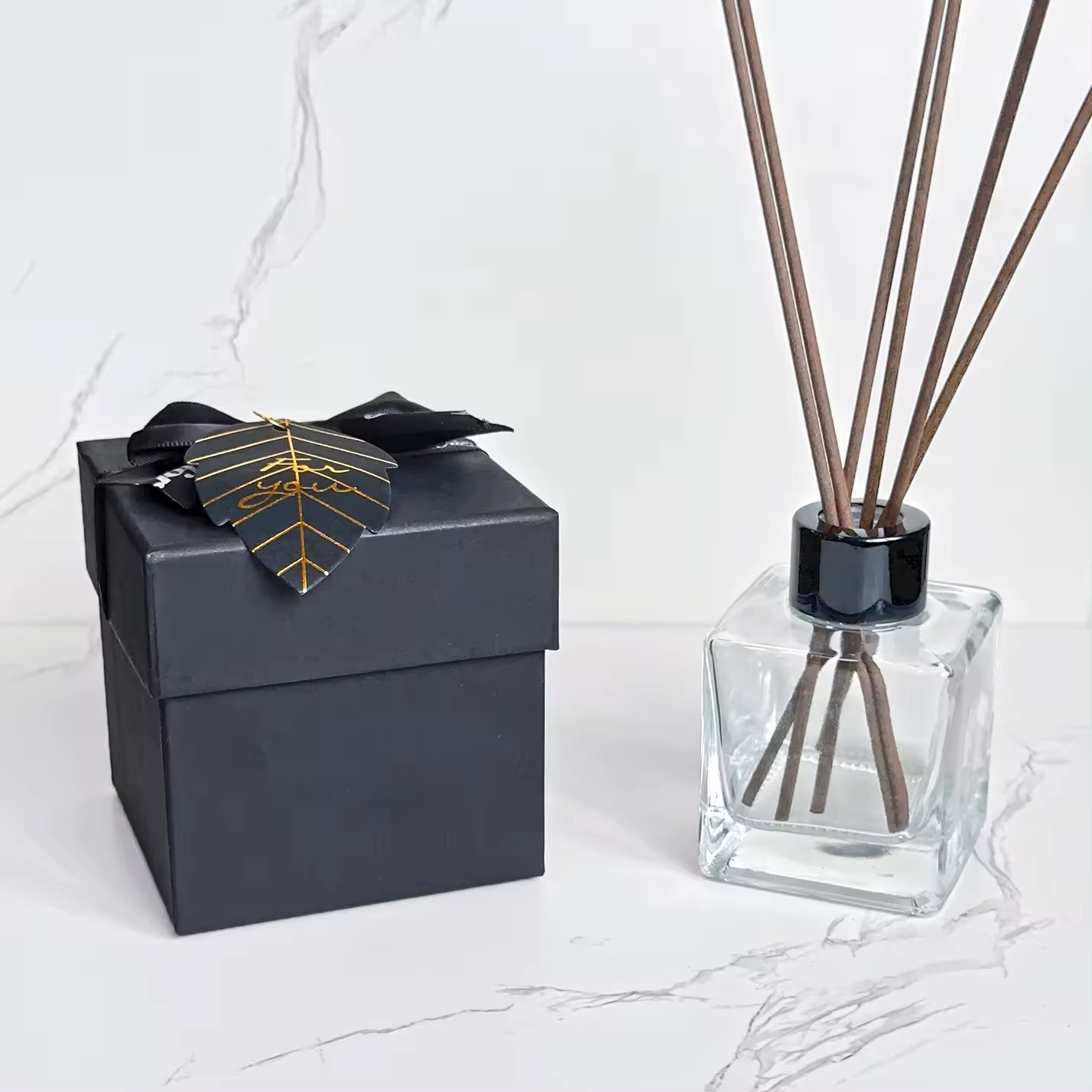 diffuser bottles gift box packing 2 of 9