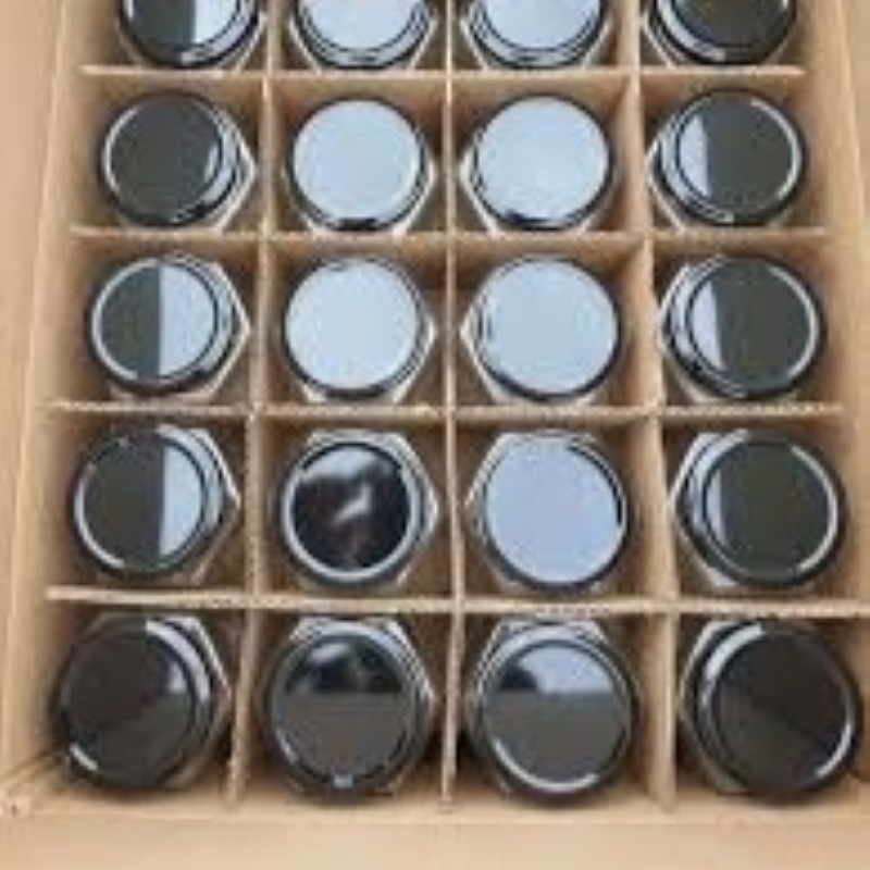 gift box packing of glass jars 6 of 6