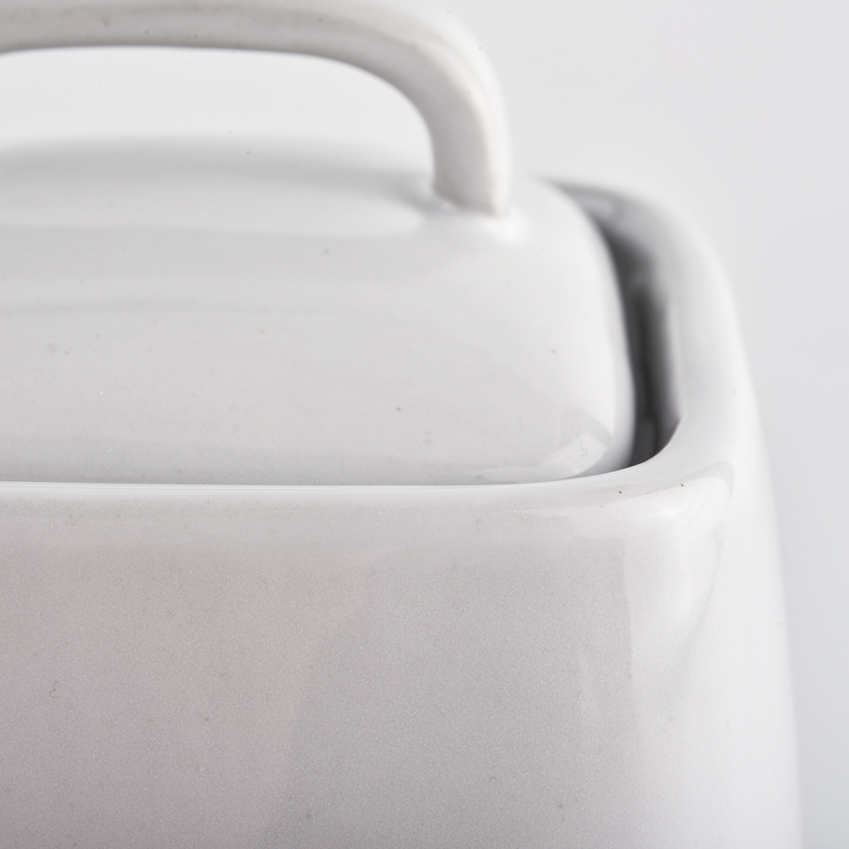 Custom Stoneware Candle Vessel With Lids Wholesale