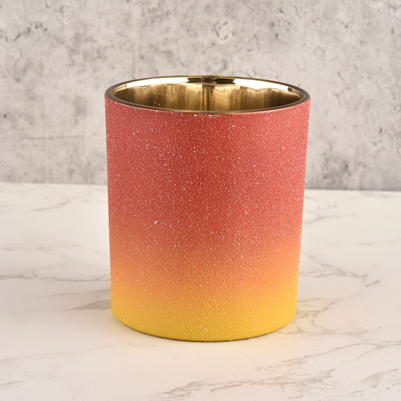 2022 new design style glass candle jar and gold inner in bulk
