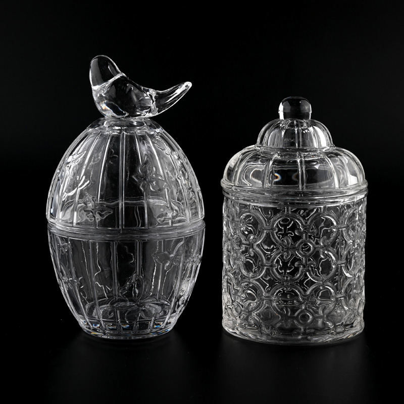 6 unssin ylellinen lasikynttilänjalka kauniilla lintukahvalla häihin