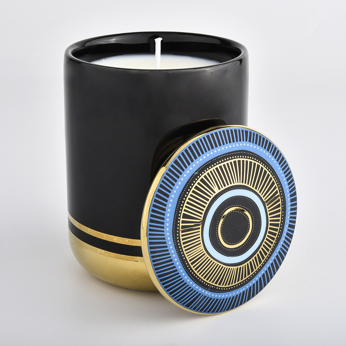 Customized Black Ceramic Candle Vessel with Lids
