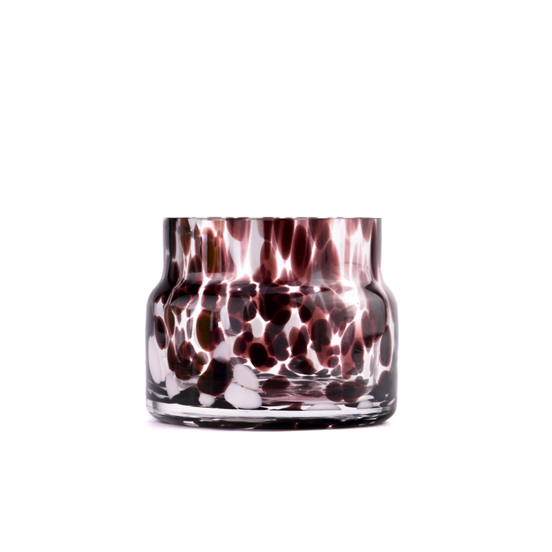 手作りの小さなガラスのキャンドル容器