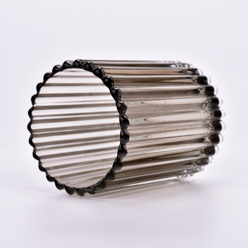 Portacandele in vetro di lusso da 300 ml grigio trasparente su linea verticale per fornitore