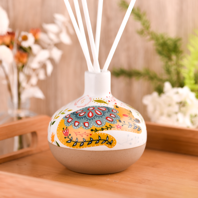 Luxusní vícebarevná keramická aromaterapeutická láhev se vzorem kočky